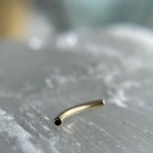 Maria Tash Navel Curve